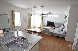 箕面市牧落1丁目 一戸建て 3LDKのリビング/ダイニング