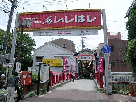 石橋商店街の外観