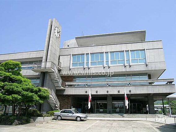 箕面市役所の外...