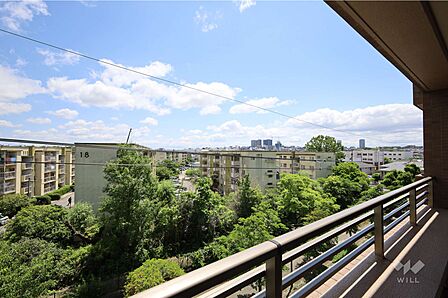 バルコニーからの眺め（東方向）［2026年5月29日撮影］