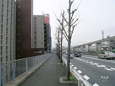 敷地北側は中央環状線に面しています。