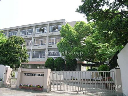 桜井谷東小学校[公立]の外観