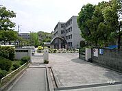 東泉丘小学校[公立]の外観