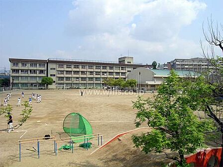 東豊台小学校[公立]の外観