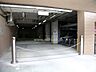 駐車場：ロボットゲート付きの敷地内駐車場。阪急宝塚線「豊中」駅バス8分、バス停より徒歩3分。1999年5月築。総戸数31戸の分譲マンションです。