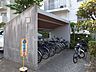駐車場：駐輪場
