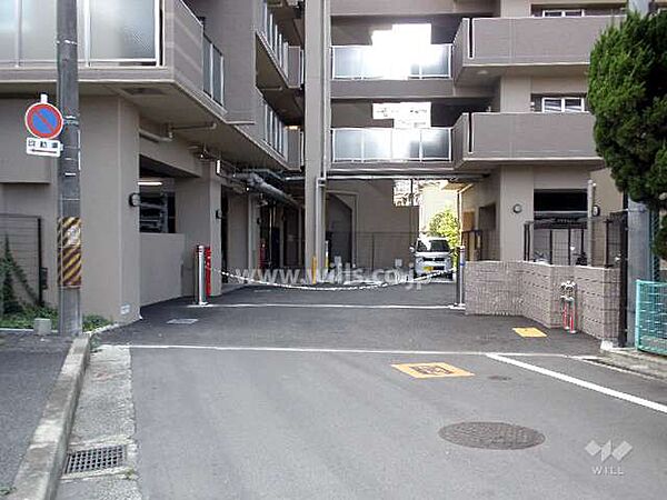 駐車場を拡大表示