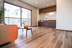 2026年4月リフォーム実施・大型倉庫付き住戸!