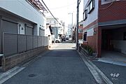 物件の前面道路［2023年3月11日撮影］