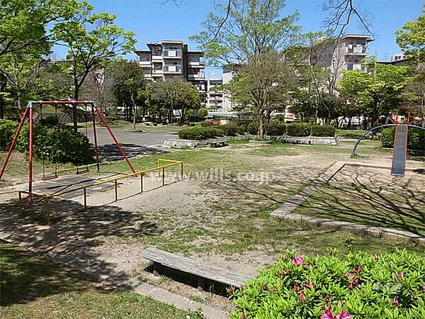 周辺を拡大表示