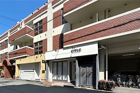 朝日プラザ梅田東第2の外観(南西側から)