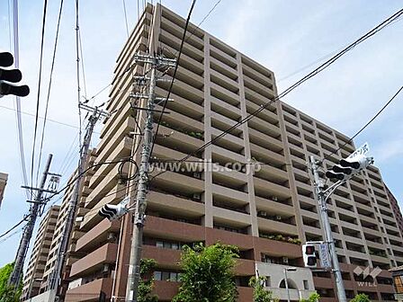 キングススクエア北大阪パークフェリス1番館の外観(南西側から)