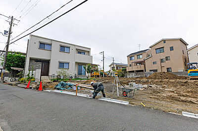外観:物件の外観(南側から) 外観:物件の外観(南側から)