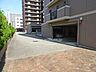 駐車場：敷地内駐車場（屋内平面式）