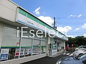 ファミリーマート茂原明光橋店 徒歩6分。 410m