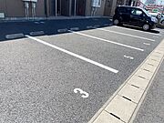 敷地内駐車場も募集中です