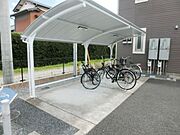 屋根付き駐輪場