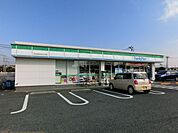 ファミリーマート 160m