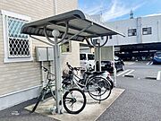 屋根付きの駐輪場です