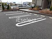 敷地内駐車場も募集中です！