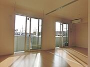日当りがよく明るいお部屋です。