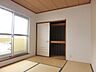 室内：和室はなんだか落ち着きますね。
