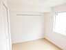 室内：明るいお部屋です。