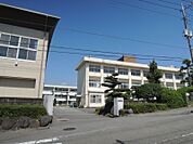 裾野市立西中学校まで（1000m）