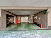 ■駐車場■敷地内駐車場ございます！月額：18000～20000円（※今現在の空き状況についてはお問い合わせください。）