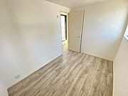 夏場はひんやりと心地の良いフローリングはお掃除も楽々！