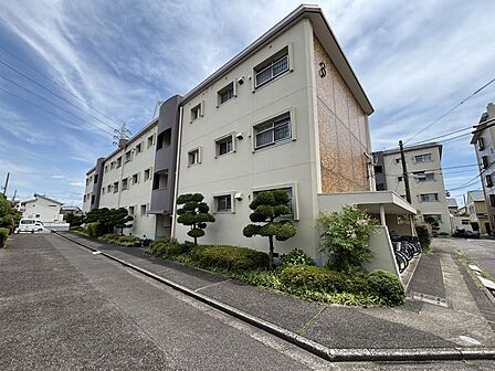 JR中央線「新守山」駅まで徒歩約9分で通勤通学に大変便利です!
