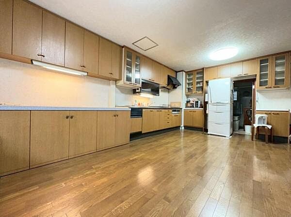 キッチンを拡大表示