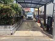 《駐車場》2台駐車可能。2台持ちの方はもちろん、来客の際も安心ですね。
