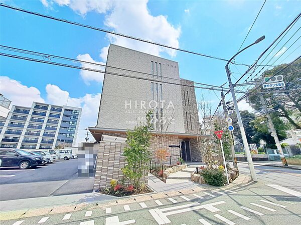 Heritage Takamine ｜福岡県北九州市小倉北区高峰町(賃貸マンション3LDK・3階・101.73㎡)の写真 その3