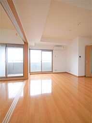 サンシャイン・マリンズ井堀 9階1LDKのリビング/ダイニング