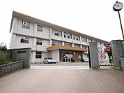 篠崎中学校(1、494m)
