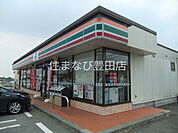 セブンイレブンみよし黒笹店 950m