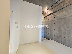 Y’s GARDEN 5階ワンルームのリビング/ダイニング