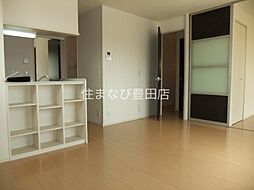 シャロンII 2階3LDKのリビング/ダイニング