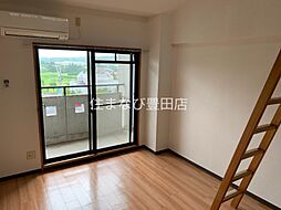 サン・ミヨシ 5階1Kのリビング/ダイニング