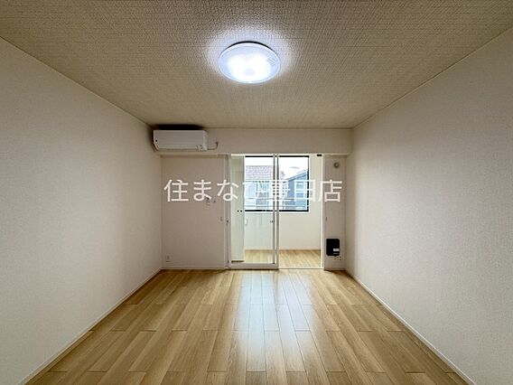 Bell大林_内装_0