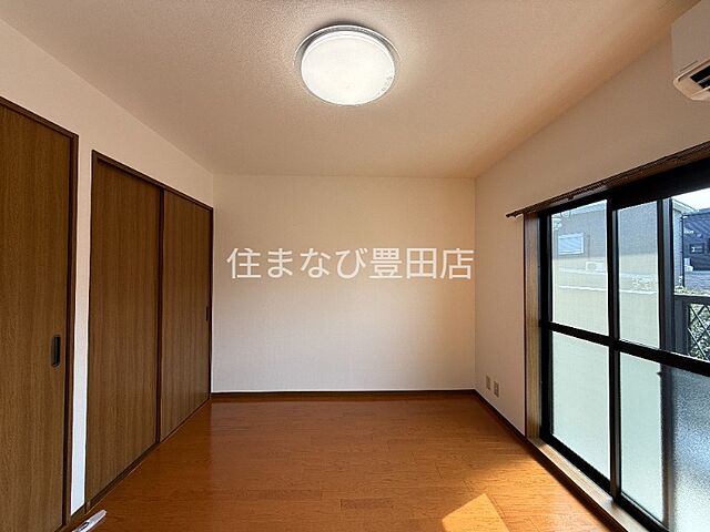 洋室