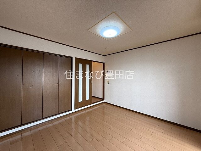 洋室