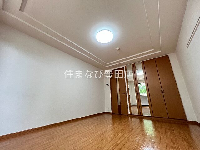 洋室