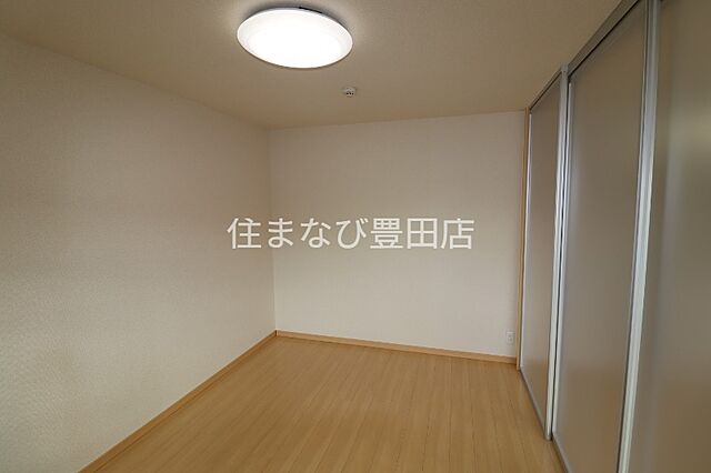 洋室