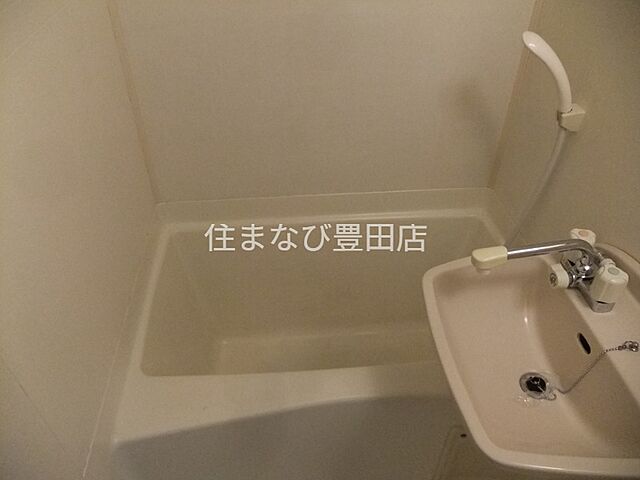 浴室