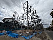 建築中外観
