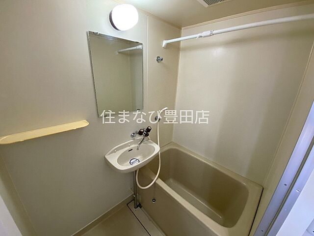 浴室
