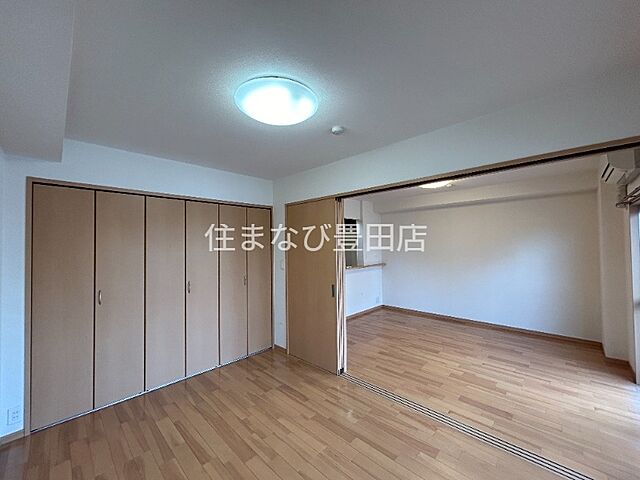 洋室