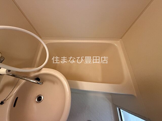 浴室